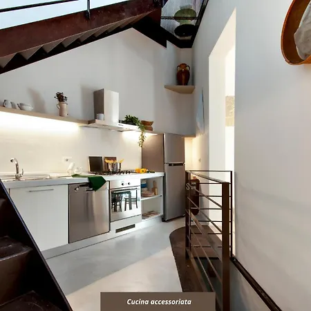 Chez Mama Boutique - Selection ليتشي